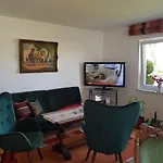 2 Raumwohnung Mit Sonniger Terrasse Und Seeblick *
