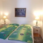 2 Raumwohnung Mit Sonniger Terrasse Und Seeblick Appartement *