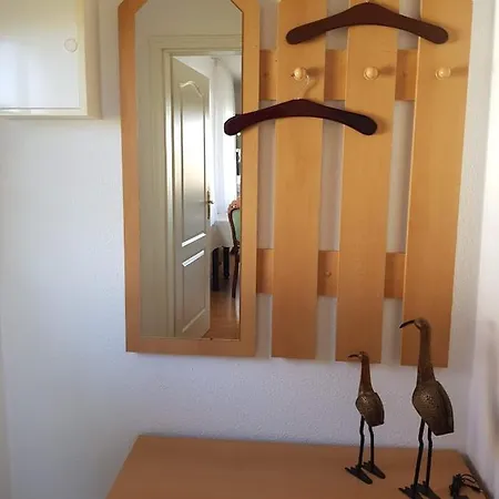 2 Raumwohnung Mit Sonniger Terrasse Und Seeblick Lejlighed