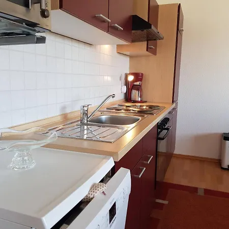 Apartment 2 Raumwohnung Mit Sonniger Terrasse Und Seeblick