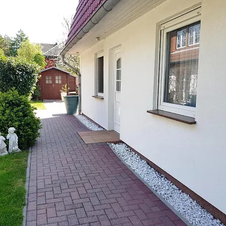 Apartmán 2 Raumwohnung Mit Sonniger Terrasse Und Seeblick *