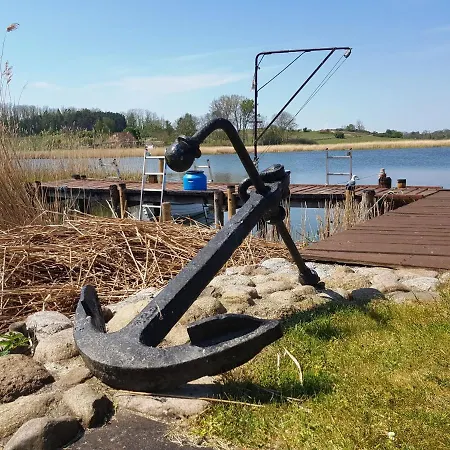 2 Raumwohnung Mit Sonniger Terrasse Und Seeblick