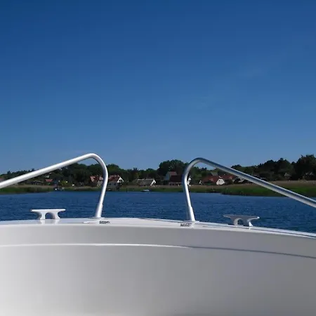 2 Raumwohnung Mit Sonniger Terrasse Und Seeblick